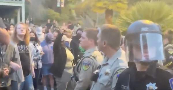 Cal Poly Humboldt Pro-Palestinian Students Occupy Campus Building, Attack Police\