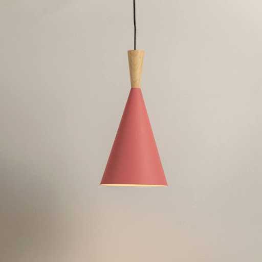 wood tip pendant lamp