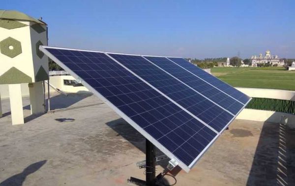 Solar panels and solar inverters in India for sustainable energy solutions