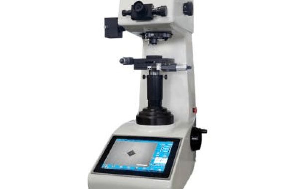 What Are the Advantages of a Digital Microscope Over a Traditional Biological Microscope?