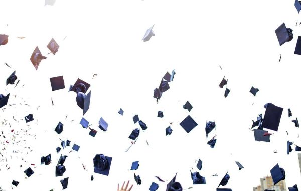 8 Graduation Party Themes That Will Make Memories Last