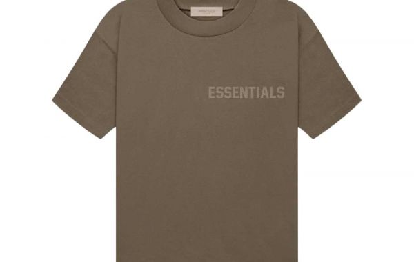 Essentials T-Shirt: The Staple of Modern Wardrobe