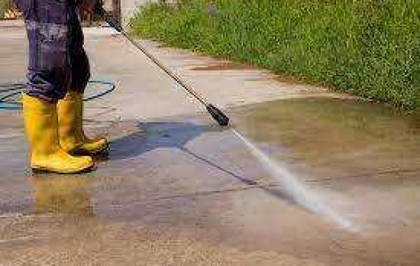 A New Look for Your Driveway: How Cleaning Services Can Revitalize Your Space