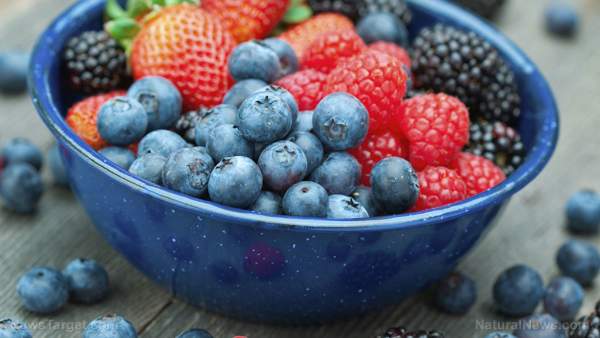 Study suggests eating these superfoods can help you live longer   – NaturalNews.com