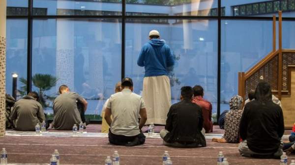 13 marokkanische Imame die nach Europa geschickt wurden, um zu Ramadan zu predigen, sind untergetaucht – Jihad Watch Deutschland