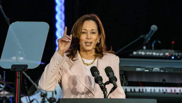 As Kamala Campaigns, Nation Starting To Miss The Clarity And Coherence Of Joe Biden | Babylon Bee