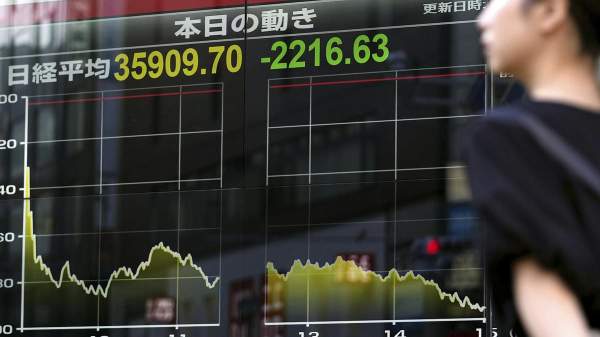 Global stock market meltdown as fears grow US economy will 'collapse' | Daily Mail Online