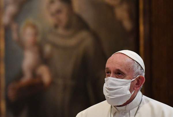 Pope Francis calls opposition to Covid vaccine ‘suicidal denial’ and says he will get jab | The Independent