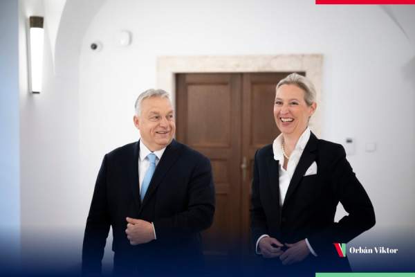 LIVE: Viktor Orbán und AfD-Chefin Alice Weidel – Gemeinsame Pressekonferenz in Budapest  – Jihad Watch Deutschland