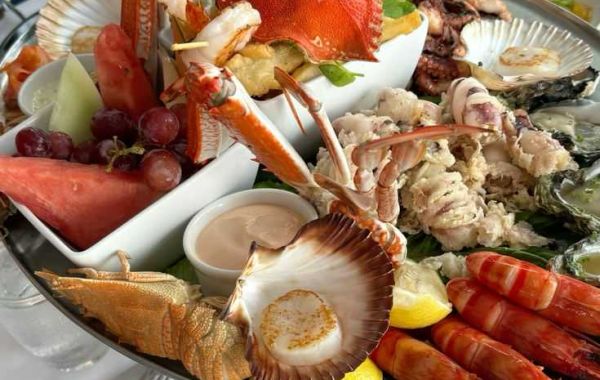 Seafood Delights in Hurghada: A Culinary Journey by the Red Sea