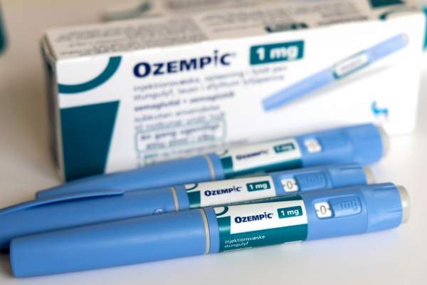 Man sounds alarm over Ozempic. "I'm losing my mind, memory, sight, speech and hearing... I can barely walk or eat"