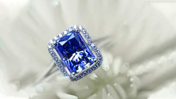 September Birthstone: Reasons to Choose Sapphire Gemstone