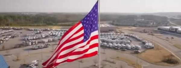 American Flag Controversy: It ‘Still Stands for Freedom’ – Striker Journal