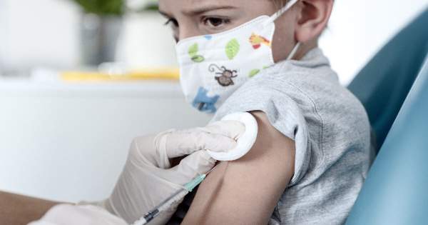 MIT Scientist Drops Bombshell Evidence Linking Covid 'Vaccines' to Global Mass Deaths Surge - Slay News