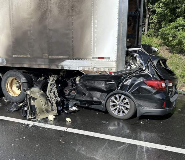 Motorist dead after striking parked semi truck on shoulder, truck driver to face charge, Virginia troopers say