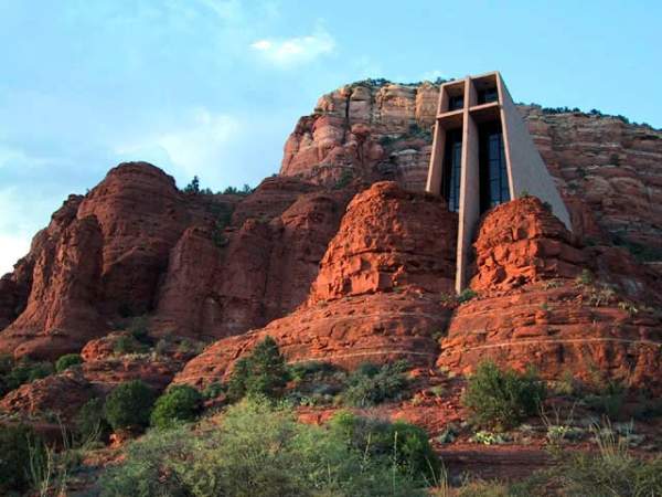 JCSLK #38 Jesus The Rock Matthew 16:15-19