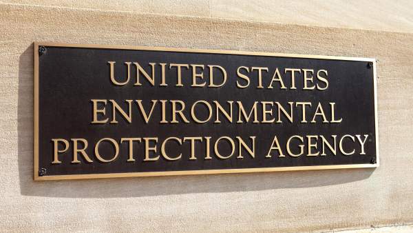 EPA greenlights “forever chemical” pesticide for dozens of crops, igniting health and environmental alarms