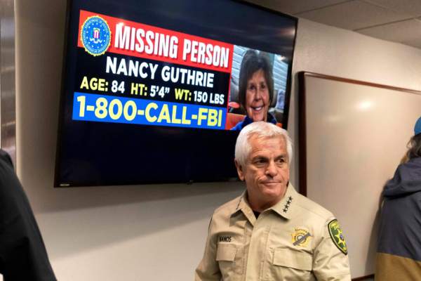Arizona Sheriff Says He Believes ‘Today’ Show Host Savannah Guthrie’s Mother Still Alive | The Epoch Times