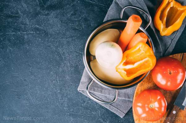 Carotenoid-Rich Foods Linked to Lower Breast Cancer Risk, Studies Show   – NaturalNews.com
