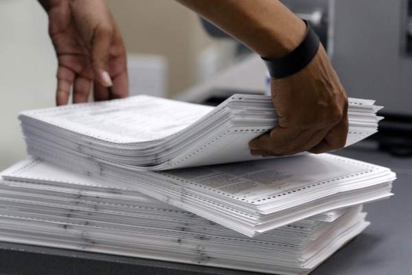 Judge Tosses Charge Against Noncitizen Accused of Voting in Federal Election | The Epoch Times